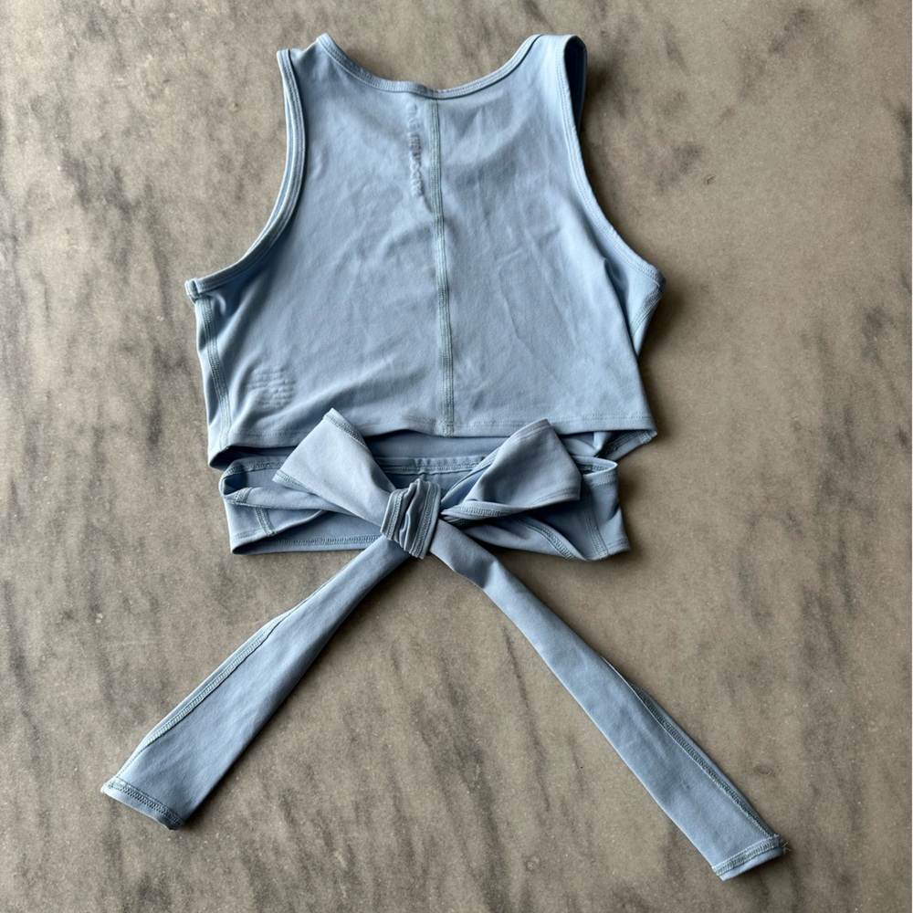 Live the Process Women’s Active Blue Sleeveless Crop Top with Bow Sz Medium